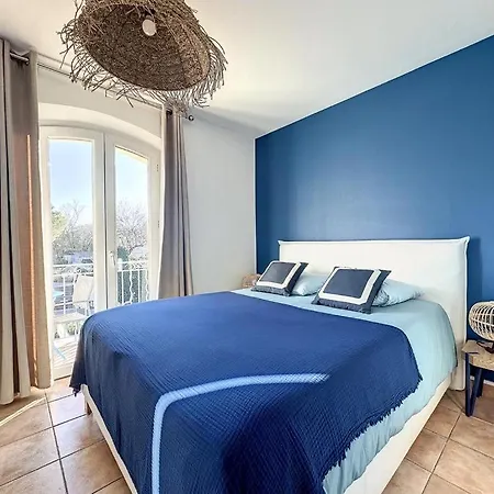 Le Clos De Holiday home *